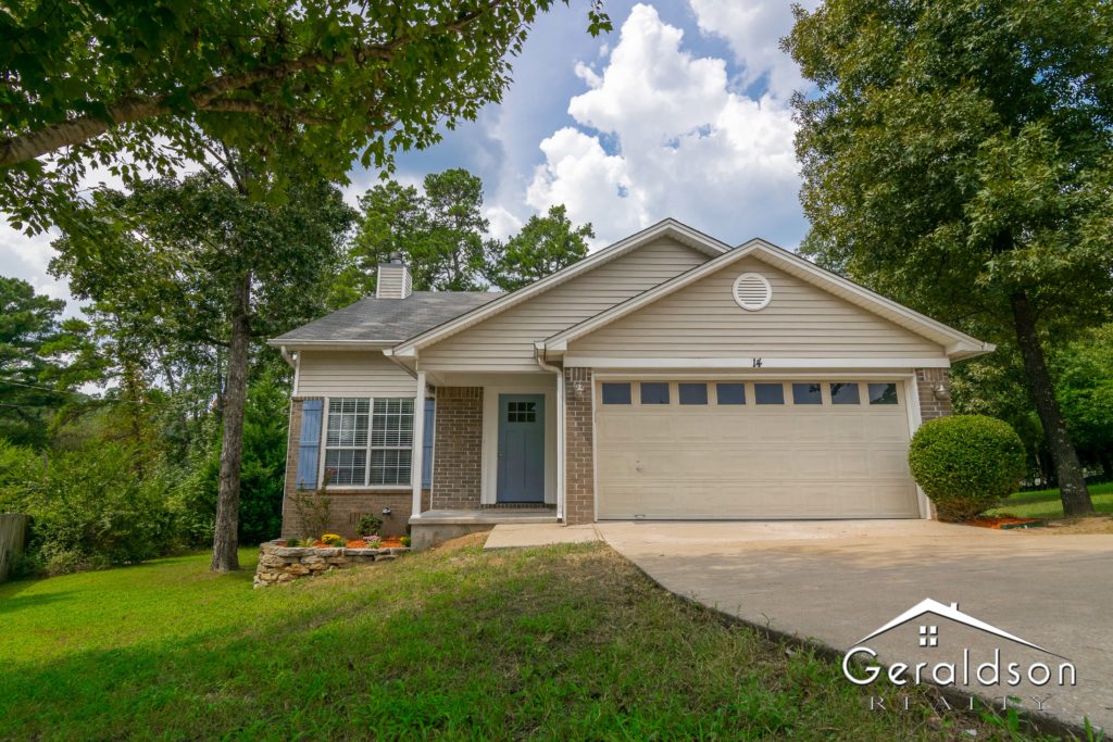 Geraldson Realty | Listing Photos
