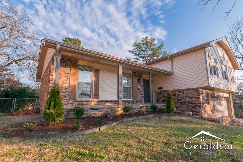 Geraldson Realty | Listing Photos